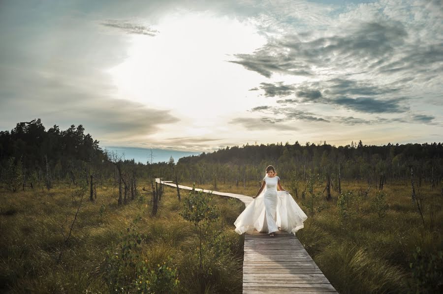 Wedding photographer Lukas Bendinskas (lukisw). Photo of 7 January 2020