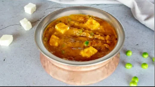 Matar Paneer