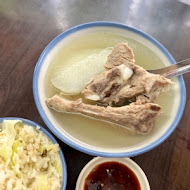 灶頂 原汁排骨湯,高麗菜飯