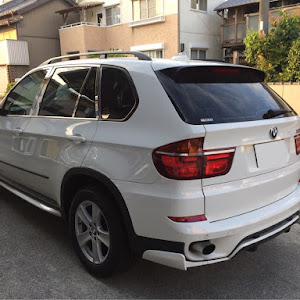 X5 E70