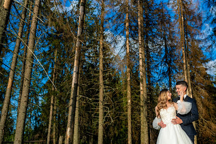 Fotógrafo de casamento Cosmin Vlad (cosminvlad). Foto de 3 de outubro 2023