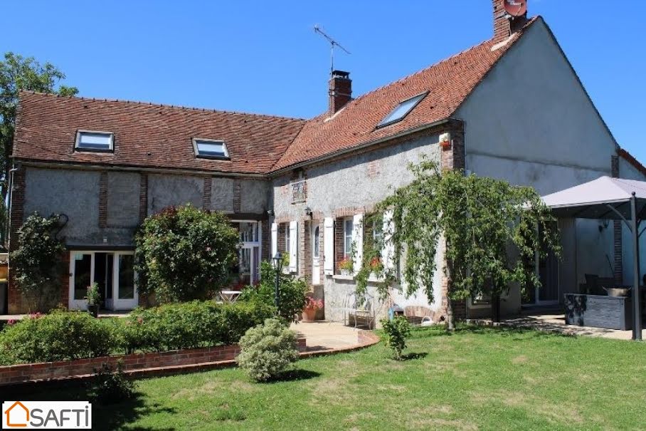 Vente maison 4 pièces 170 m² à Villeneuve-sur-Yonne (89500), 279 000 €