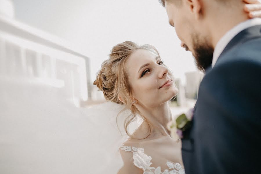 Fotógrafo de casamento Darya Seskova (photoseskova). Foto de 12 de setembro 2018