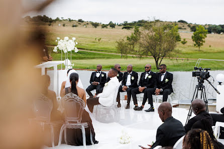 結婚式の写真家Mawandumusa Kheswa (mawandekheswa)。2023 4月3日の写真