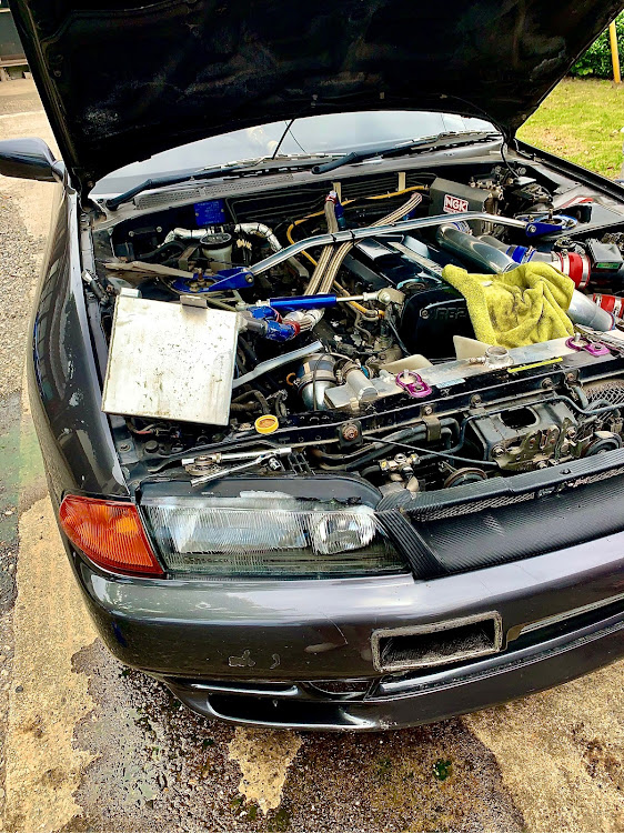 スカイライン GT-RのRX7・GTR32・180sx・クーラント交換・歯医者行ってきましたに関するカスタム事例の投稿画像4枚目