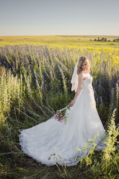 Fotografo di matrimoni Sofiya Pugacheva (sonypugacheva). Foto del 12 agosto 2017