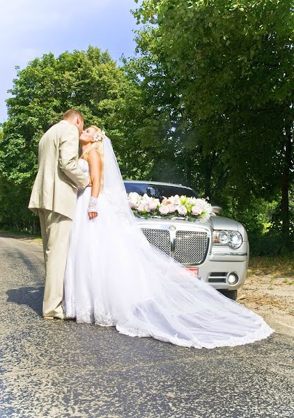 Fotografo di matrimoni Tatyana Viktorova (tatyyanaviktoro). Foto del 23 novembre 2015