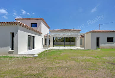 House with garden and terrace 6