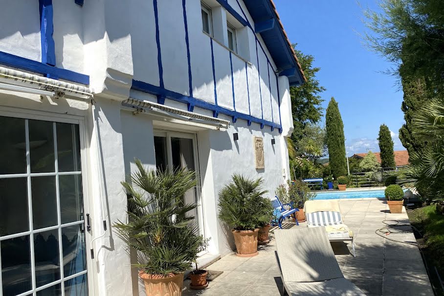 Vente maison 6 pièces 157 m² à Anglet (64600), 1 150 000 €