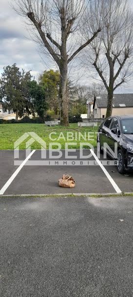 Location  parking  8 m² à Bordeaux (33000), 80 €