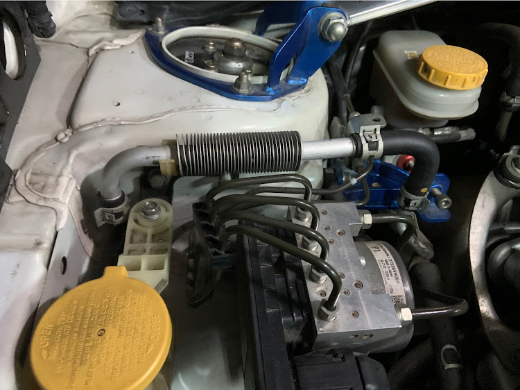 WRX STIのパワステフルード交換に関するカスタム事例の投稿画像8枚目