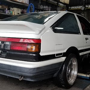 カローラレビン AE86