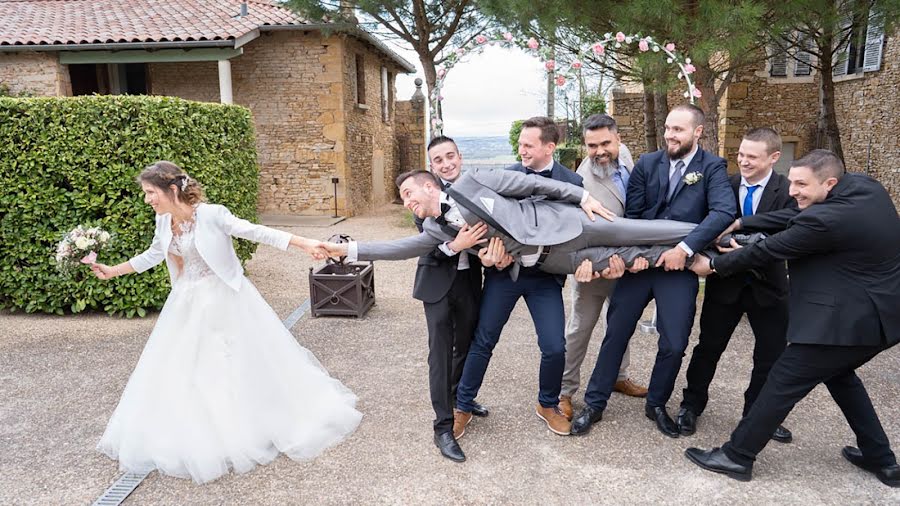 Fotografo di matrimoni Antonio Matera (materaphotograph). Foto del 3 maggio 2019