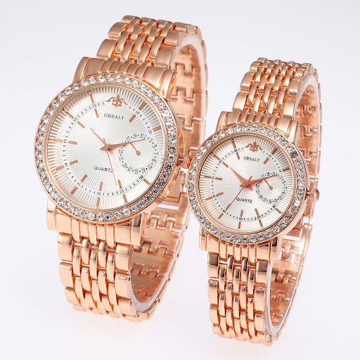 Title 2, Fashion Classic Business Watch Luxury Diamond L...