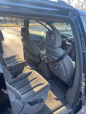 продам авто Chrysler Voyager Voyager IV фото 4