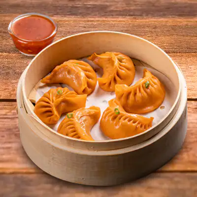 Chicken Tikka Momos With Momo Chutney