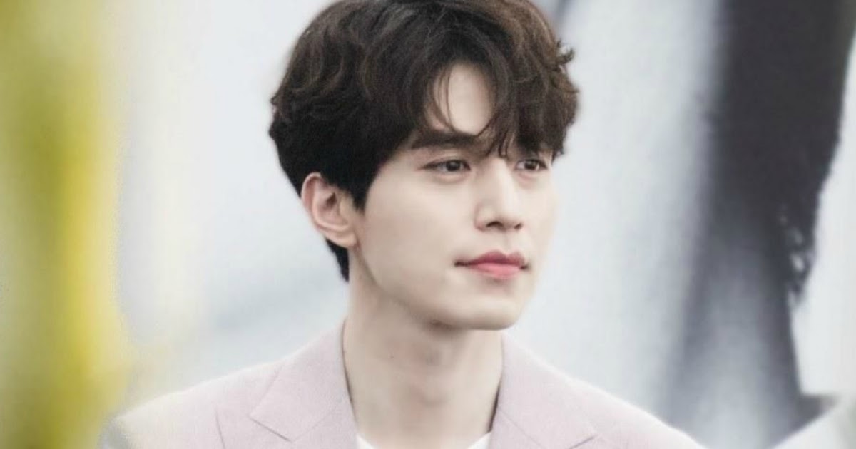 Here Are 5 Random Facts You Didn't Know About Actor Lee Dong Wook… But You  Do Now - Koreaboo