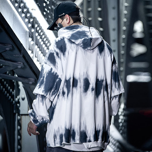 Title 2, Tie-dye asymmetric hoodie