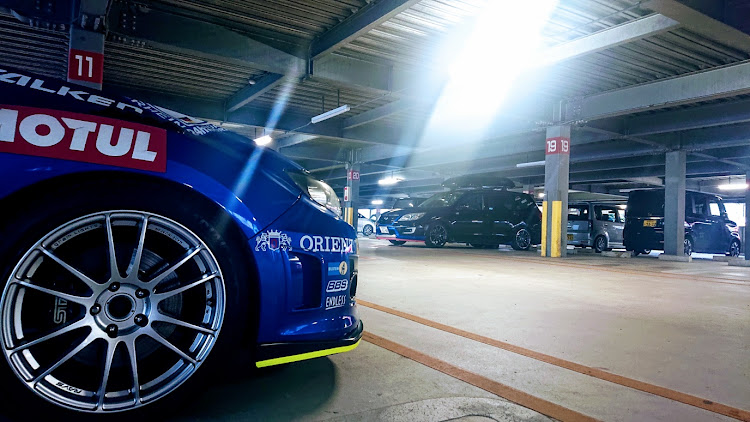 インプレッサ WRX STIのレプリカに関するカスタム事例の投稿画像1枚目