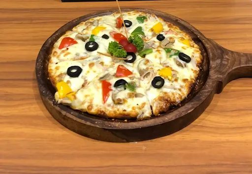 Barbeque Paneer Pizza [10 Inches]
