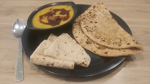 Aloo Paratha + 2 Fulkaas + Tadka Dhal