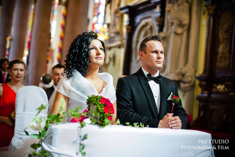 Fotógrafo de casamento Paweł Kowal (pkfstudio). Foto de 1 de março 2020