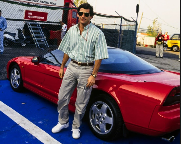 Ayrton Senna frequently used the NSX and was photographed with it during his stays in Portugal.