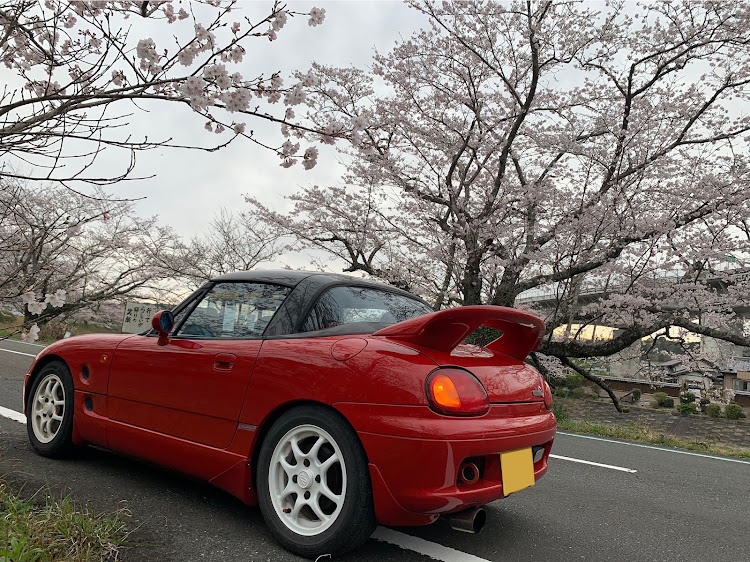 カプチーノの桜とコラボ🌸・サクラと愛車・桜・オイル交換・ヴァケラッタ-Cに関するカスタム事例の投稿画像2枚目