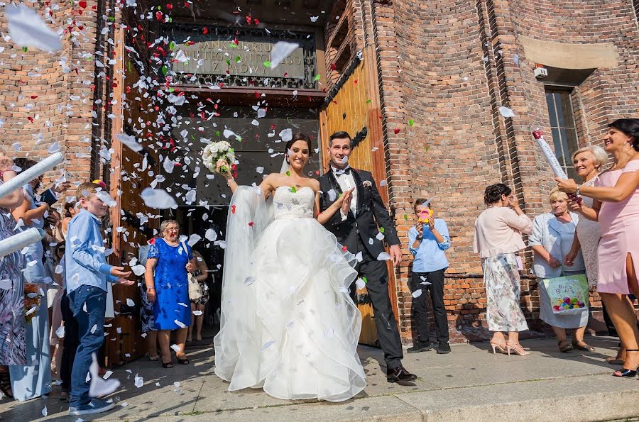 Fotógrafo de bodas Mariusz Knieja (kniejainfo). Foto del 10 de febrero 2020