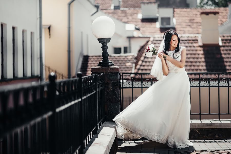 Fotografo di matrimoni Aleksandr Korobov (tomirlan). Foto del 9 giugno 2017