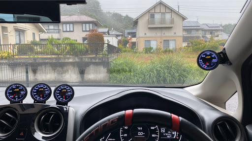 ノート E12の追加メーター 飾りじゃないのよ ブースト計取付 3連メーターに関するカスタム メンテナンスの投稿画像 車のカスタム情報はcartune