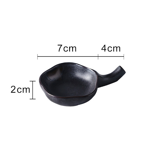 Title 6, Danie z porcelanowego japońskiego w stylu japoń...