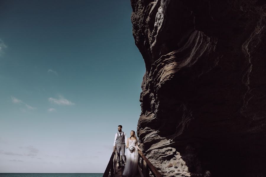 Wedding photographer Alena Belan (alenab). Photo of 26 April 2020