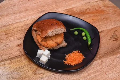 Paneer Vada Pav