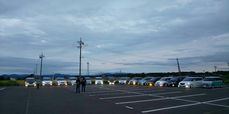 エリシオンの謹賀新年・車高短・カールソン2/5・4駆・車高調に関するカスタム事例の投稿画像6枚目