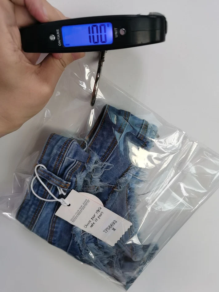 Pantalones de mezclilla elásticos de tiro bajo para mujer con cierre y lavado, cómodos y modernos, perfectos para cualquier ocasión