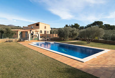 Maison avec piscine et jardin 3