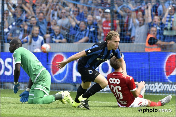 Preud'homme laat in PO1-kaarten kijken: "Zulte Waregem ligt ons niet, maar is een verplaatsing naar Standard zoveel beter?"