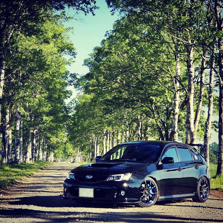インプレッサの車高調・過去pic・夏仕様までもう少しに関するカスタム事例の投稿画像1枚目