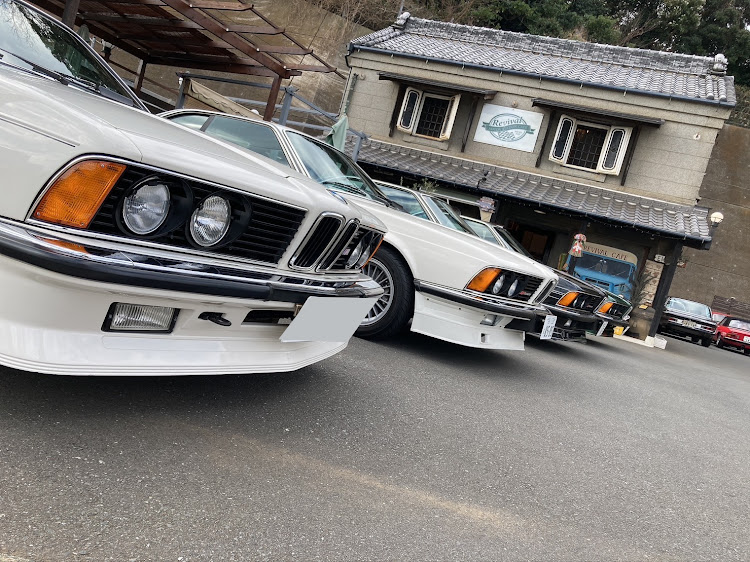 その他のリバイバルカフェ・アルピナ・名車だらけ・地震災害に遭われた方々にお見舞い申し上げます・E24に関するカスタム事例の投稿画像4枚目
