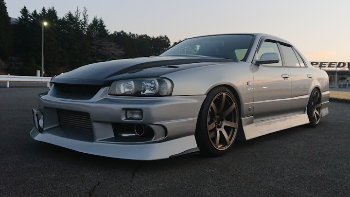 スカイライン R34 の情報を徹底解説 スペックから他車比較 カスタム例も Cartuneマガジン