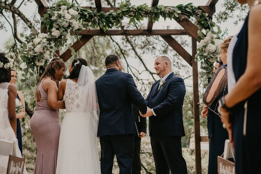 Wedding photographer Erika Arango (erikaarango). Photo of 1 March 2020