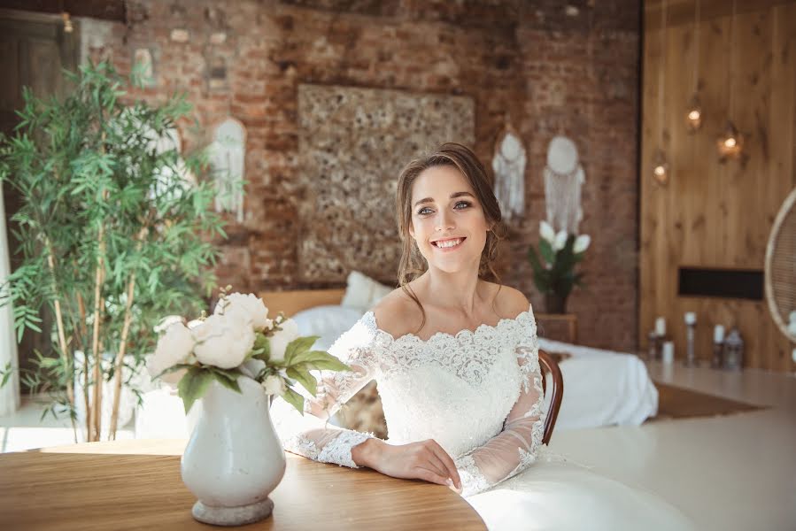 婚禮攝影師Nina Zhafirova（ninazhafirova）。2019 7月25日的照片
