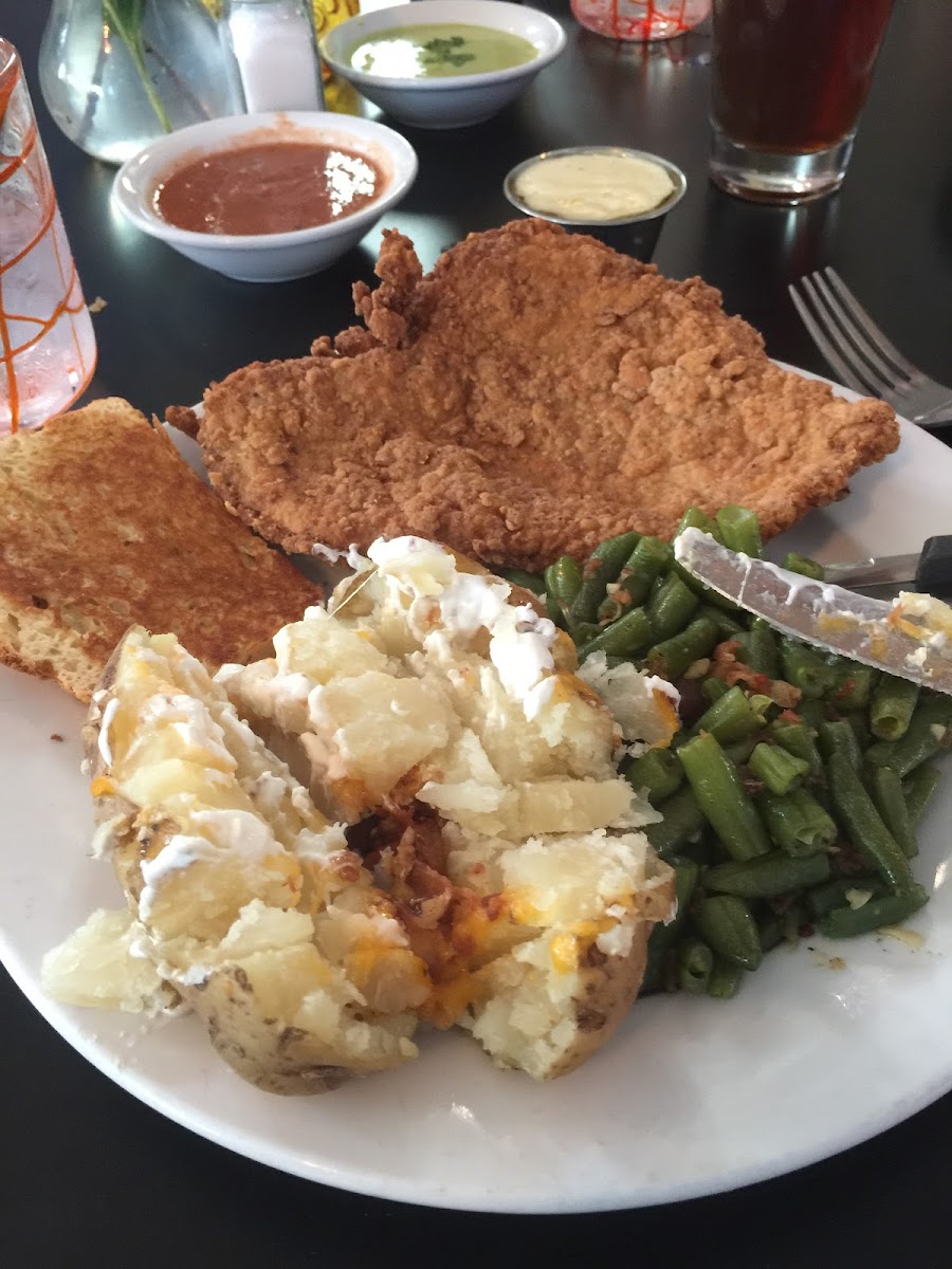 Country fried chicken! I don’t like gravy but it does come with it.