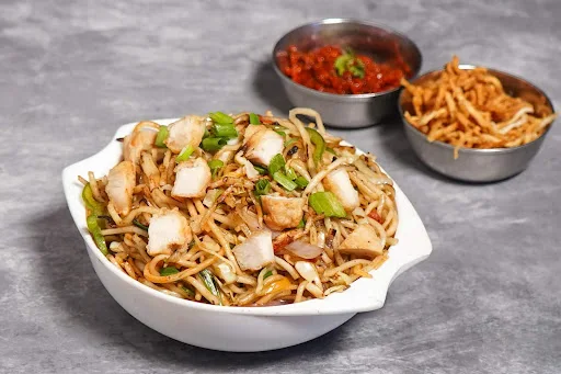 Chicken Hakka Noodles