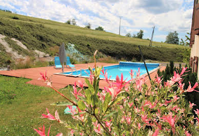 Corps de ferme avec piscine 11