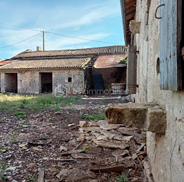 maison à Saint-Sauvant (86)