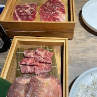 本格和牛燒肉放題(大里店)