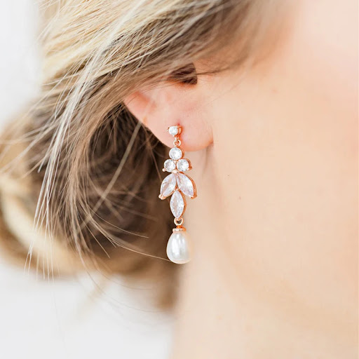 Title 1, Long Pearl Eardrops Womens Fashion Elegant and...