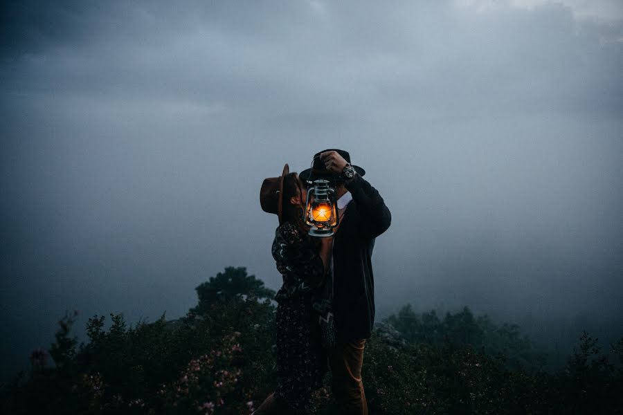 Wedding photographer Lavrov Roman (lavrovroman). Photo of 13 September 2019